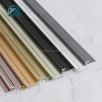 Plinthe LED en alliage d'aluminium Win Top Black Gold de 6 cm, droite et orientée vers le bas, avec éclairage intégré