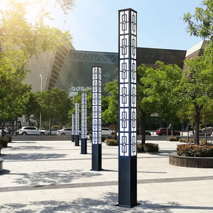 Lampadaire de jardin extérieur en fer avec abat-jour en verre LED, lumière blanc chaud 2700K, IP66, ampoule A19 non amovible, AC 220V, capteur de mouvement solaire - Product Image 3