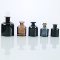 50ml 100ml 150ml 200ml conception personnalisée vide huile de parfum arôme verre Reed diffuseur bouteille avec bâtons de rotin