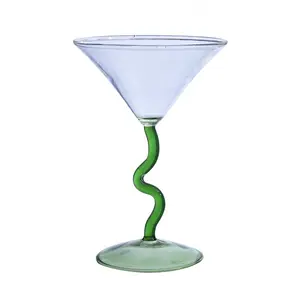 Vaso de Martini creativo con vástago, Copa curvada de cóctel, verde, rosa y ámbar, novedad