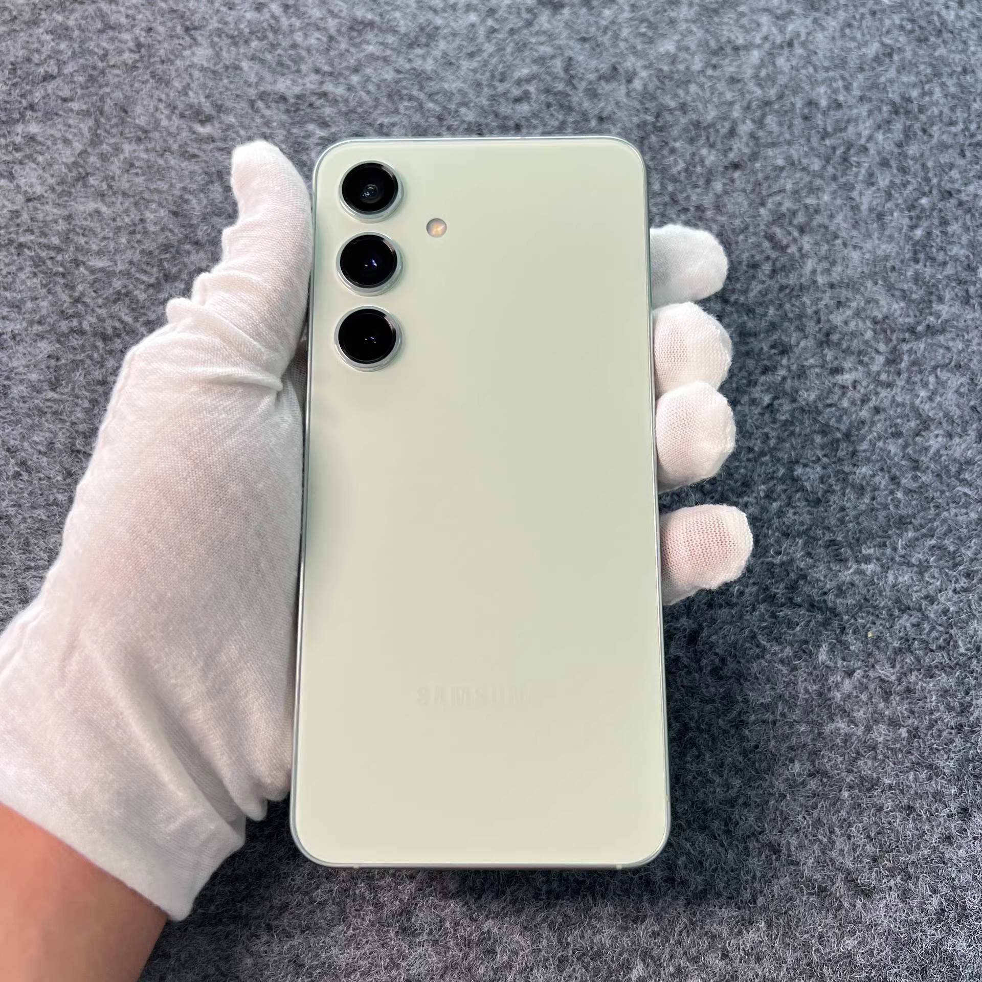 สีมินต์