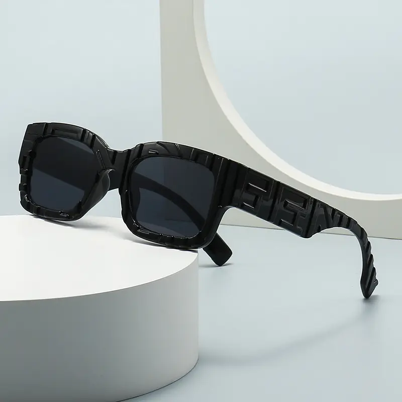 Kacamata hitam UV400 Pria Wanita, kacamata persegi trendi untuk perjalanan luar ruangan mobil berkendara lari