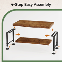 Mesa de Centro Retangular de 47 Polegadas Estilo Fazenda em Madeira Maciça com 2 Níveis, Prateleira com Borda Natural e Pernas de Metal para Sala de Estar