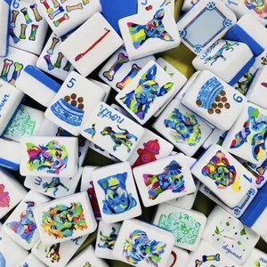 Tuiles de mahjong en acrylique rose et bleu, colorées, sculptées à la main et portables, vente directe d'usine - Product Image 1