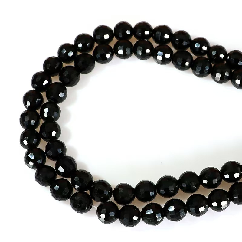 02 Black