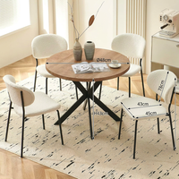 Ensemble de table à manger ronde convertible et pliable en chêne moderne avec un design durable pour les espaces compacts et les hôtels