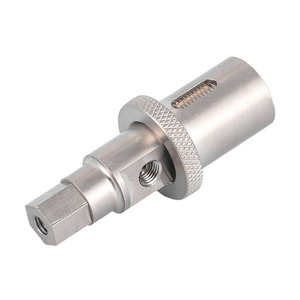 Componente de Cilindro de Acero Inoxidable con Orificios Roscados y Recortes Cuadrados - Product Image 2