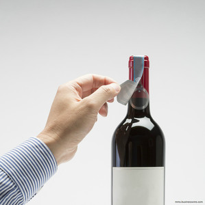 Étiquette NFC Personnalisée Fragile pour 424 DNA, Étiquette RFID Mini 13,56 MHz Étanche Anti-Contrefaçon pour Boissons/Pharmacies/Vins - Product Image 6