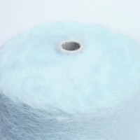 Hochwertiges Nerzähnliches Garn 100% Nylon Federgarn Gefärbtes Haar Fancy Feder-Wimpern-Garn zum Stricken von Pullover Schal