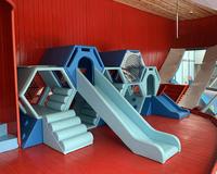 Fun Rainbow patio de recreo interior al aire libre para niños tobogán laberinto de panal equipo de colmena de abejas evento de juego suave niños Juego suave para alquilar