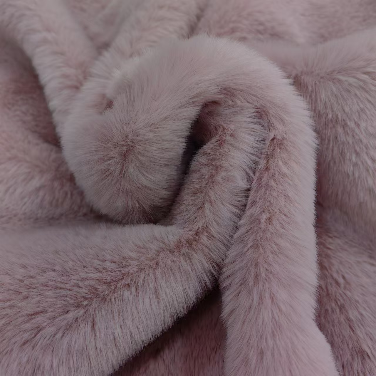 Stock Lot 33 Color 100% Polyester 15mm 500GSM Faux Rex Rabbit Fur Plush Fabric for Women's Coat Blankets for Winter