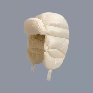 مورد قبعات بسعر المصنع، قبعات طيار لطيفة متعددة الألوان مع فتحات تهوية وواقيات أذن ثابتة - Product Image 3