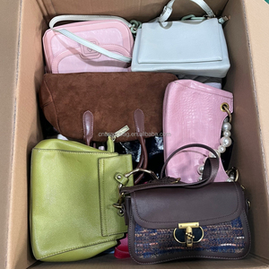 A15 Bolsos Ukayukay de <span class=keywords><strong>segunda</strong></span> <span class=keywords><strong>mano</strong></span> para mujer, de alta calidad, seleccionados, en fardos, de proveedor chino, los más vendidos - Product Image 1