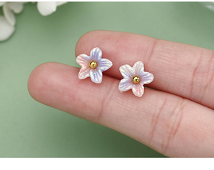 <span class=keywords><strong>Orecchini</strong></span> a clip con fiore di giglio in resina acrilica che cambiano colore reattivi ai raggi UV, si illuminano al buio, sfumatura rosa lavanda - Product Image 6
