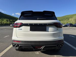 Autos Usados Más Vendidos 2022-2025 Geely Coolray Binyue 1.5T Turbo SUV Pintura Original Volante a la Izquierda Bajo Kilometraje Sin Accidentes Vehículos de <span class=keywords><strong>Segunda</strong></span> <span class=keywords><strong>Mano</strong></span> - Product Image 4