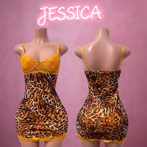 X7530-2026 Abito Mini Sexy Estivo alla Moda Retrò, Aderente, Senza Maniche, con Stampa e Inserti in Pizzo per Donne - Product Image 1