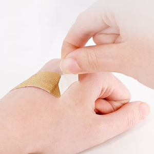 Pansement adhésif médical imperméable Haiss & Hainuo, bandage élastique jetable, compact et portable pour couvrir les plaies - Product Image 1