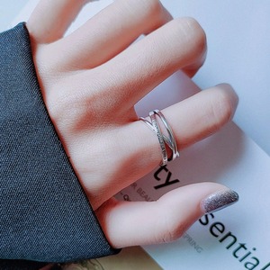 Anello Regolabile da Donna in Rame Stile Retrò con Croce e Lettere Inglesi Intrecciate, Design Semplice e di Tendenza - Product Image 5