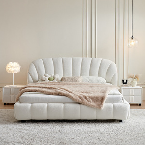 Cama de Lujo con Diseño de Concha de Princesa en Terciopelo, Cabecera Suave, Base de Cama Doble/Queen, Estilo Moderno Francés - Product Image 3
