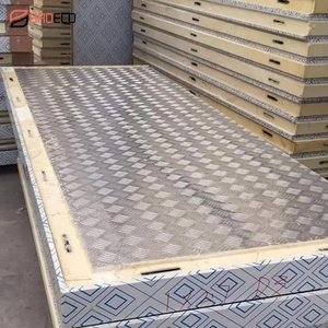 Panel Sándwich de PU Fácil de Montar con Sistema de Gancho Excéntrico - Product Image 1