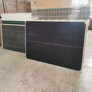 Panneau solaire Tongwei 645w 182mmx182mm à double vitrage superposé, double face, efficacité 19,5% - Product Image 1