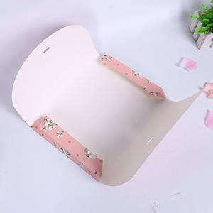 Toptan ambalaj kutusu yaratıcı küçük çiçek desen ipek eşarp pijama hediye kutusu ilmek ile - Product Image 3