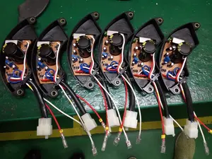 Regolatore di tensione automatico dei pezzi di ricambio del generatore per l'alternatore AVR 1kw 2kw 3kw 4kw 5kw 6kw 7kw