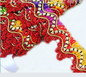 Tende Vintage a Onde all'Ingrosso, Pizzo Etnico per Abbigliamento e Accessori, Pizzo Colorato a Triangolo Dorato 100% Poliestere Ecologico - Product Image 6