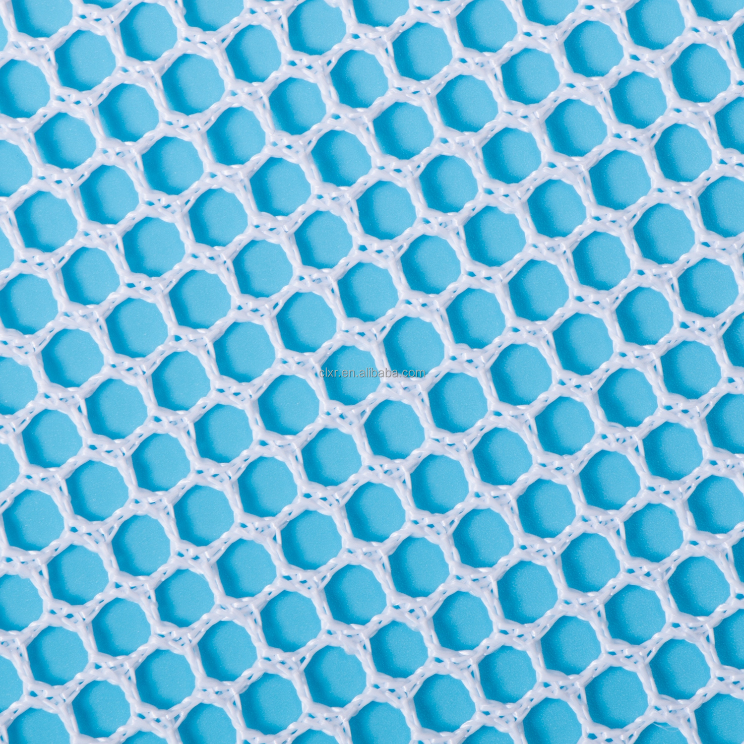Excellent Quality 100% Polyester Eco-friendly Memory White Hard Net Crinoline Mesh Fabric for Laundry Bags Outdoor & Car Use