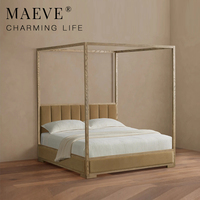 Lit à baldaquin en bois massif de luxe moderne, design Darien Channel, pour chambre principale, mobilier d'hôtel