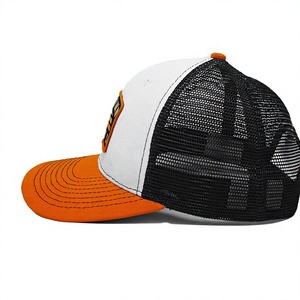 Casquette de camionneur pour adulte à 5 panneaux avec logo tissé réglable et dos en maille, idéale pour les activités décontractées en extérieur, la pêche et le cyclisme, fabriquée dans une usine au Vietnam - Product Image 2