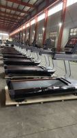Treadmill Listrik Komersial Heavy Duty Laris Manis, Layar LED, Motor 3.0-7.0HP, Kecepatan 15-20km/jam, Kemiringan Otomatis, Peralatan Gym