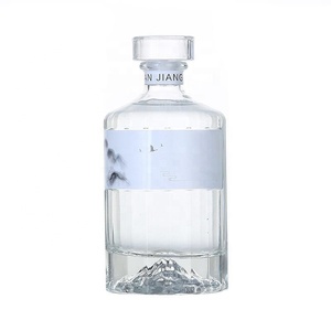 Usine Offre Spéciale Forme <span class=keywords><strong>Gin</strong></span> 500ml700ml750ml Whisky Vodka Effacer Haute Qualité Montagne Fond Forme Brandy Bouteille En Verre - Product Image 1