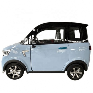 Venta caliente eléctrico para todo tipo de clima 4 ruedas completamente cerrado cabina Scooter 2 puertas 3 asientos 2200W Motor 35 km/h Velocidad máxima - Product Image 6