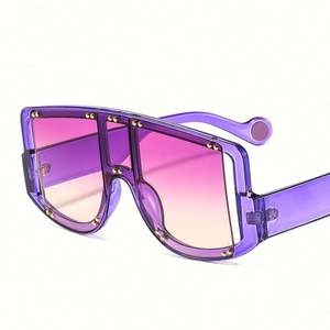 Gafas de Sol Cuadradas con Logotipo Personalizado de Última Moda 2021 para Mujer, Protección UV400, con Remaches, Forma de Escudo, Gafas de Sol Extra Grandes para Mujer - Product Image 6