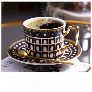 ชุดจานรองถ้วยชากาแฟทำจากเซรามิกแนวยุโรปมีสีสันสวยงามทันสมัยพร้อมขอบสีทองและที่จับ200มล. ทนทานและนำกลับมาใช้ใหม่ได้ - Product Image 3