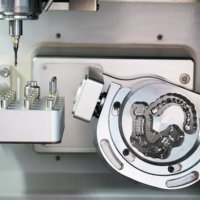 Equipo Dental Húmedo YUCERA YRC 8S, Fresadora CAD CAM con Autolimpieza para Aleación de Titanio, Zirconia, Vidrio y Cerámica, para Laboratorio Dental