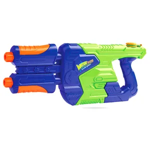 ปืนฉีดน้ำสีเขียวคู่สำหรับเด็กหัวฉีดยิงเย็นสำหรับฤดูร้อน
