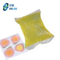 Adhésif thermofusible en caoutchouc synthétique de qualité industrielle à forte étanchéité pour la construction de ports de flacons de médicaments parentéraux et le transport