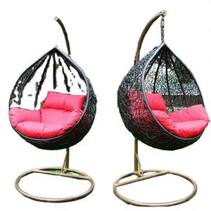 Chaise suspendue de jardin en bois moderne, mobilier d'extérieur pour patio, vente chaude 2025, OEM ODM - Product Image 1