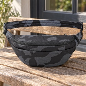 Eco Friendly Puffy Fanny Pack Ultralight Padded Belt <b>Bag</b> Zipper Closure Crossbody <b>Waist</b> <b>Bag</b> with Anti Theft Pocket Unisex - Product Image 1