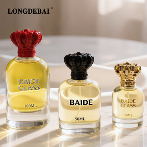 Nuevo Diseño Personalizado de Botella de Perfume Cuadrada Vacía con Cierre a Presión, Botellas de Perfume de Vidrio Transparente de 30 ml, 50 ml y 100 ml con Tapas de Plástico - Product Image 2