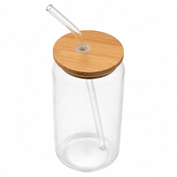 Venta al por mayor directa de fábrica: Vaso de vidrio transparente de 16 oz personalizado para sublimación con tapa de bambú y pajita de vidrio, ideal para regalos de eventos y cafeterías.
