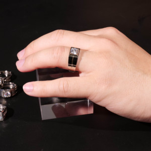 Anillos ajustables con incrustaciones de moissanita para hombre, elegantes y lujosos, de alta claridad de 1 quilate, regalo exclusivo de aniversario de boda - Product Image 5