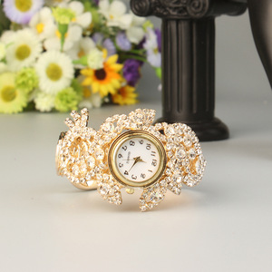 Bracelet de <span class=keywords><strong>couple</strong></span> en cristal pour femme, prix d'usine, montre de <span class=keywords><strong>luxe</strong></span>, cadeaux de mariage pour invités - Product Image 4