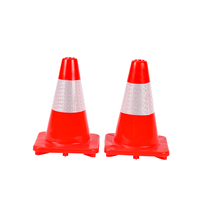 Cône de signalisation routière en PVC rouge flexible et réfléchissant de 280 mm, OEM ODM ENGINEER, pour parking