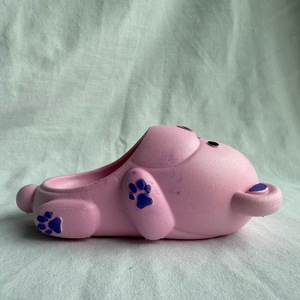 Pantofole Rosa con Stampa Animalier da Donna, Taglie 18-29, Fodera in Peluche Imbottita, Per Tutte le Stagioni, Tomaia in PVC, Intersuola in EVA - Product Image 3