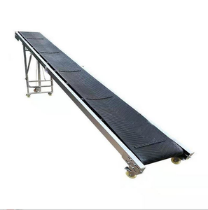 Se Utiliza un Nuevo Transportador de Banda de Alta Calidad para Cargar y Descargar Mercancías por Camiones. - Product Image 1