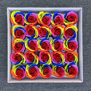 ดอกกุหลาบสบู่หลากสีสันสำหรับวันครู ชุดทำช่อดอกไม้ในกล่องของขวัญ ดอกกุหลาบสบู่หลากสี - Product Image 6