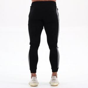 Ensemble de survêtement deux pièces pour homme, personnalisé, décontracté, slim, logo imprimé, sweat à capuche et pantalon de survêtement - Product Image 4